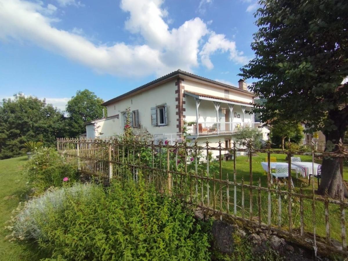 Maison D'Hotes Larraldia Uhart-Cize Luaran gambar